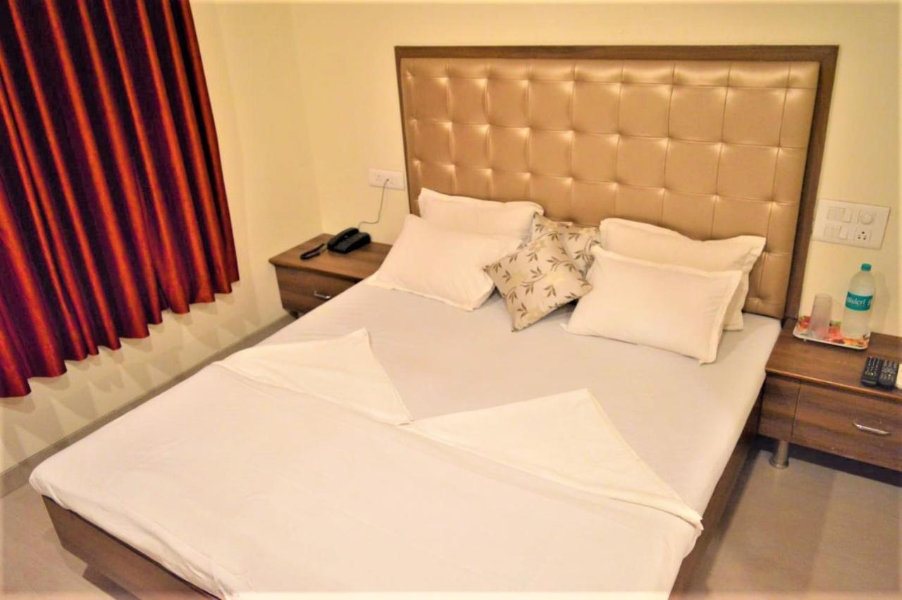 Hotel Visau,Sirdi Kültér fotó