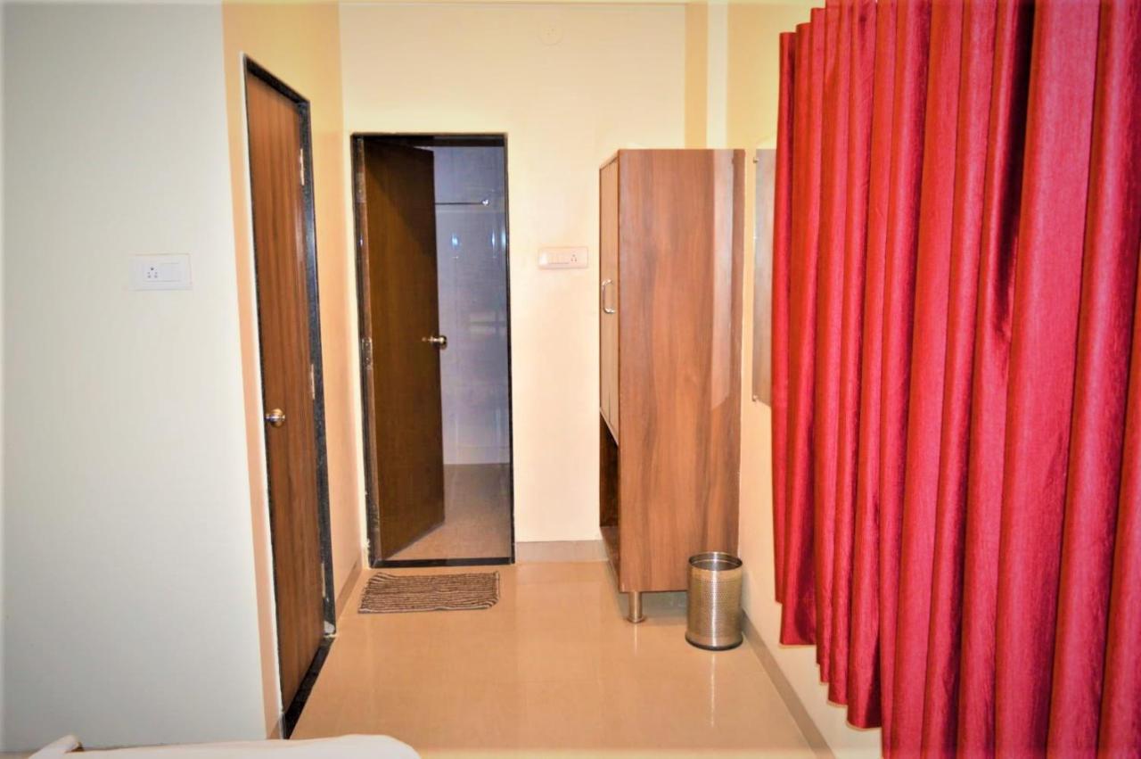 Hotel Visau,Sirdi Kültér fotó
